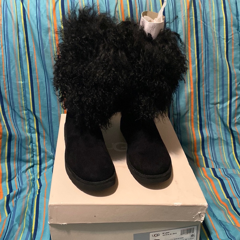 Ugg Lida boots Black size 8